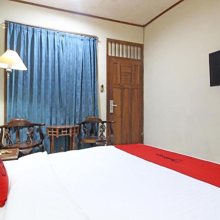 מלון יוגיאקרטה Reddoorz Near Malioboro Tugu Station Jogja מראה חיצוני תמונה