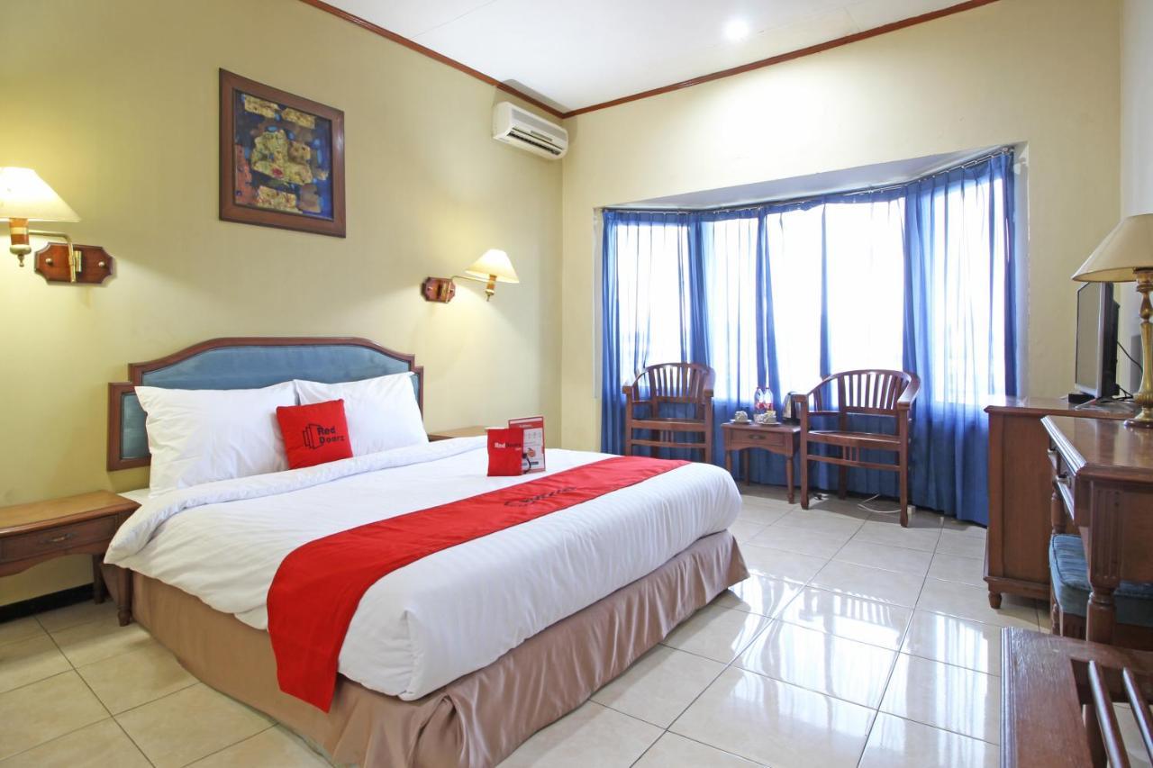 מלון יוגיאקרטה Reddoorz Near Malioboro Tugu Station Jogja מראה חיצוני תמונה
