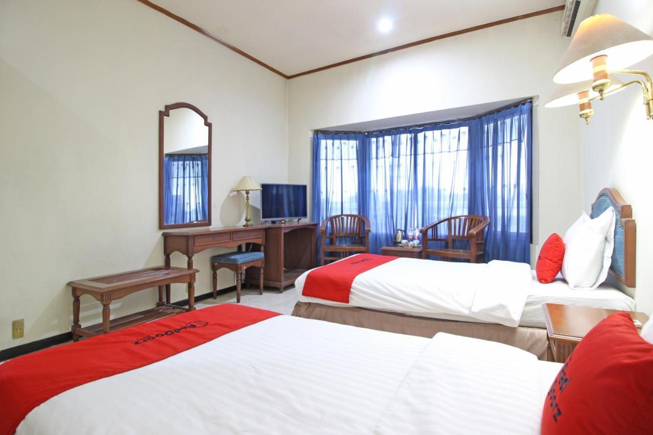 מלון יוגיאקרטה Reddoorz Near Malioboro Tugu Station Jogja מראה חיצוני תמונה